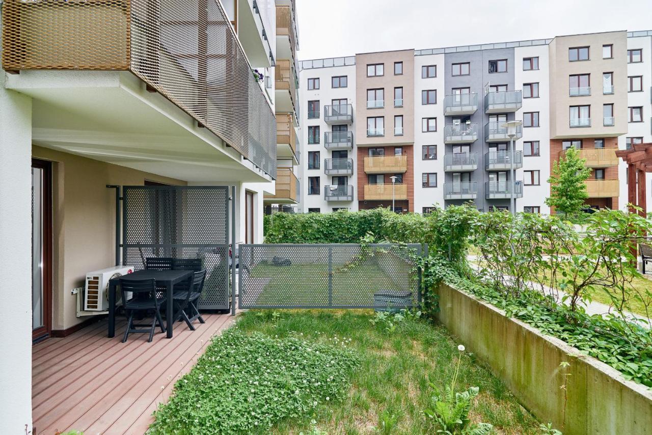 Apartment Swistackiego With Free Garage Wroclaw By Renters Extérieur photo